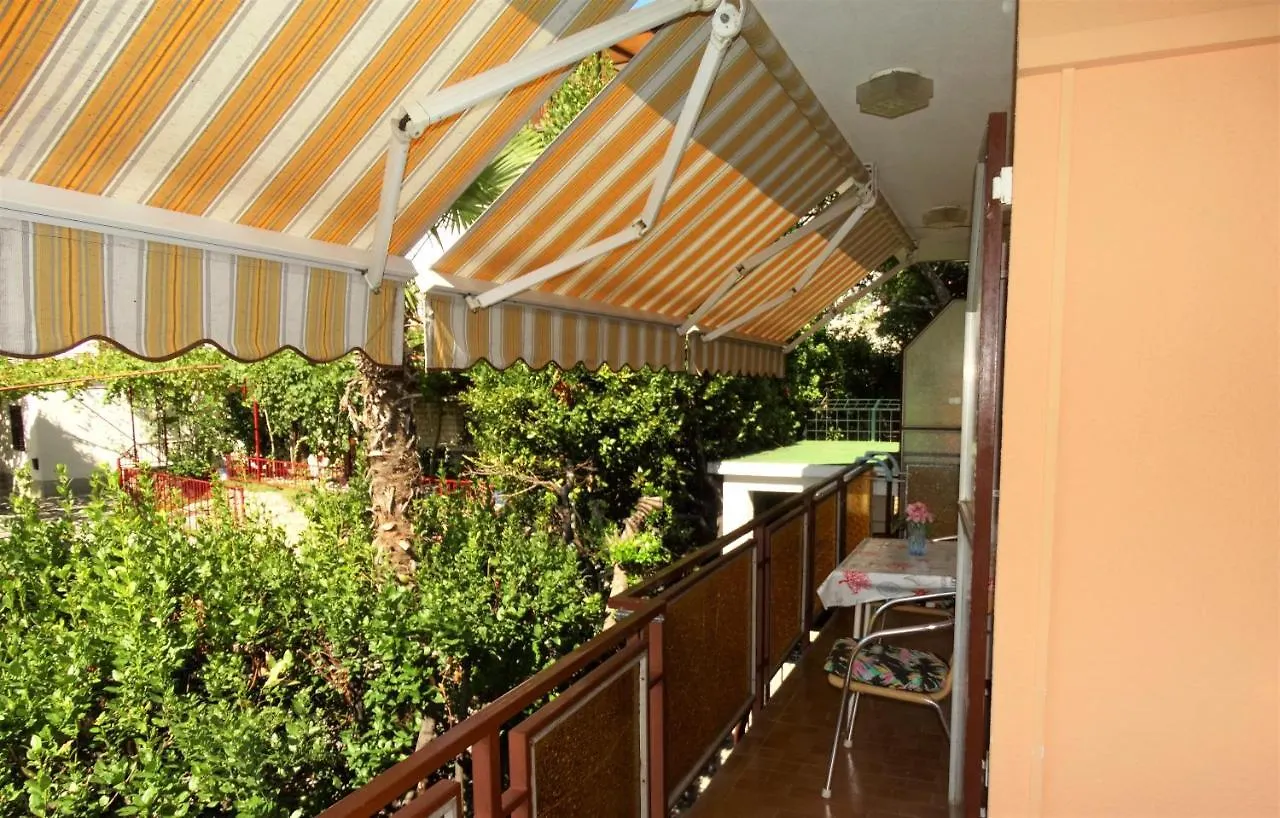Apartmani Crikvenica 31062 - Vitomir Hırvatistan